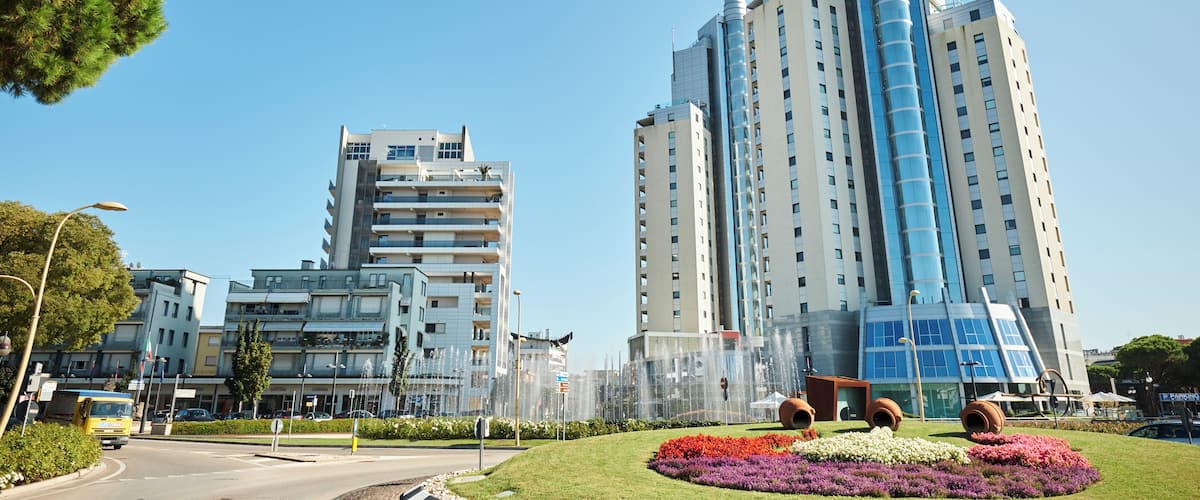 Jesolo_PiazzaDrago_553248621587587042_04