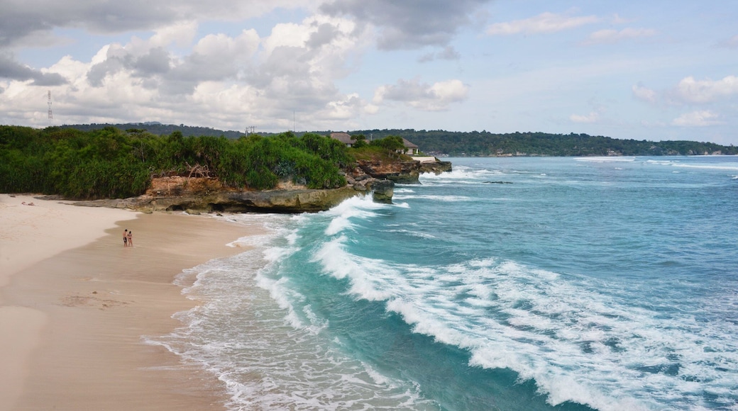 Such a chill spot. The day before there were perfect waves for surfing, but this day there was just too much water. Either way, a beautiful and uncrowded beach.