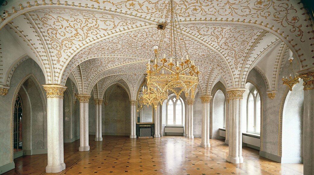 Rosenau Palace showing interior views and heritage elements