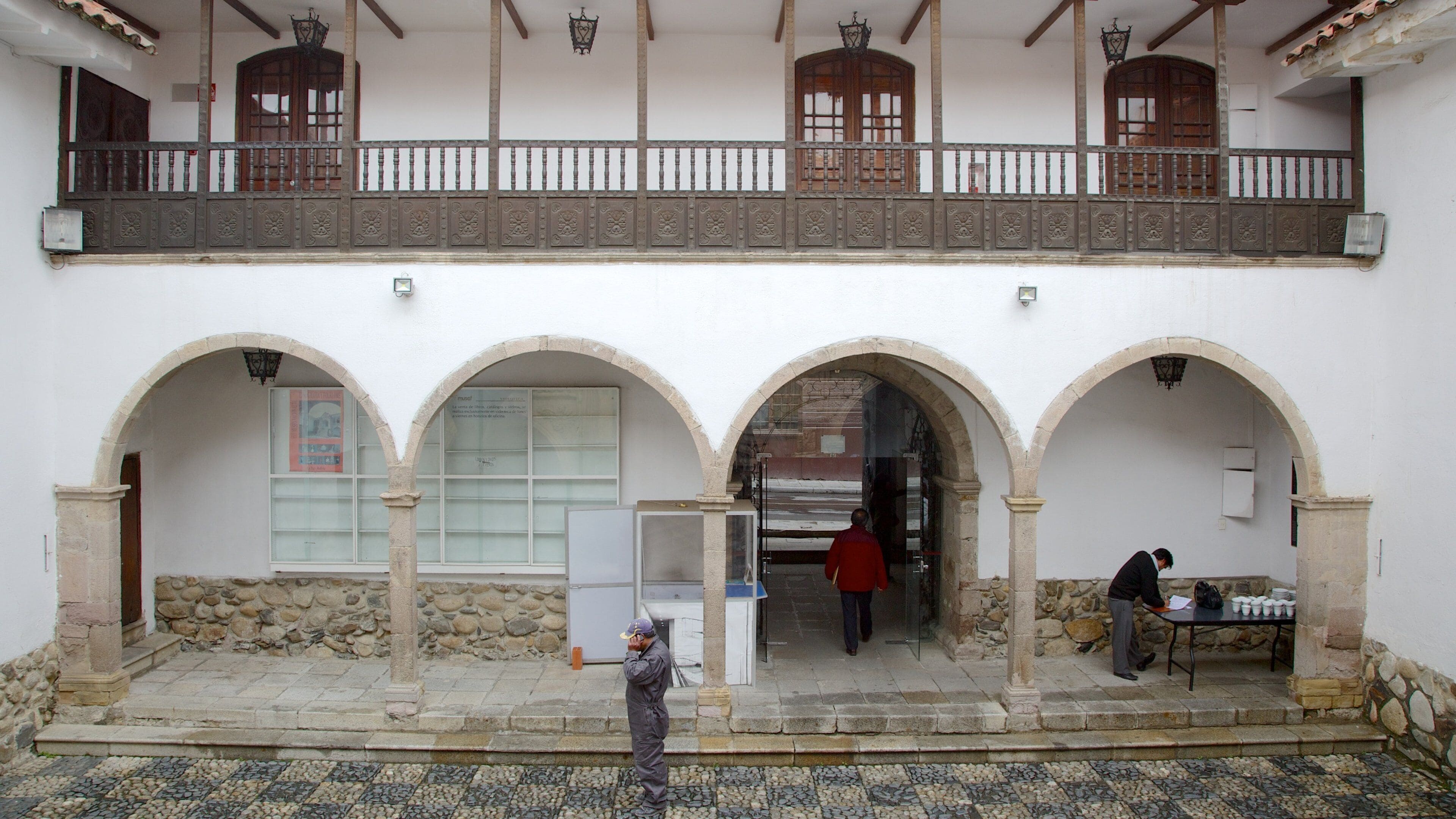 La Paz presenterar interiörer