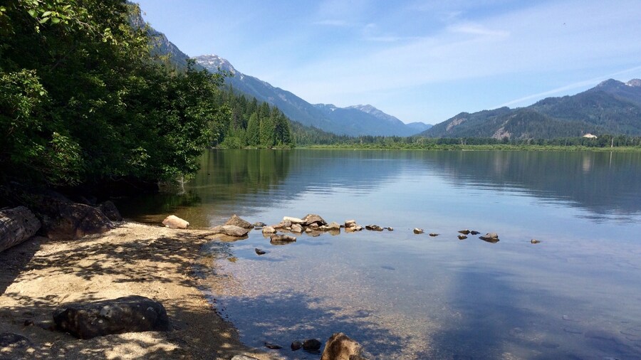 My own personal beach on Lake Wenatchee from my campsite at Glacier View Campground.
#waterlust