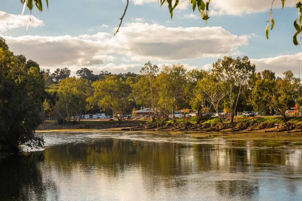 Noreuil Park which includes a pond