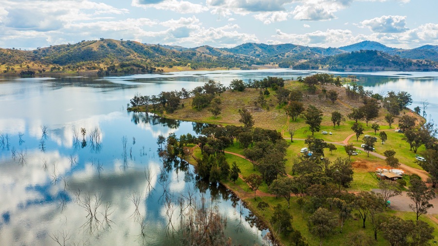 Chaffey Dam which includes landscape views, a river or creek and tranquil scenes