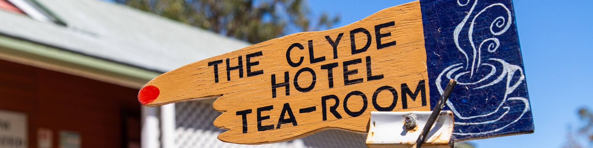 Calliope River Historical Village which includes signage