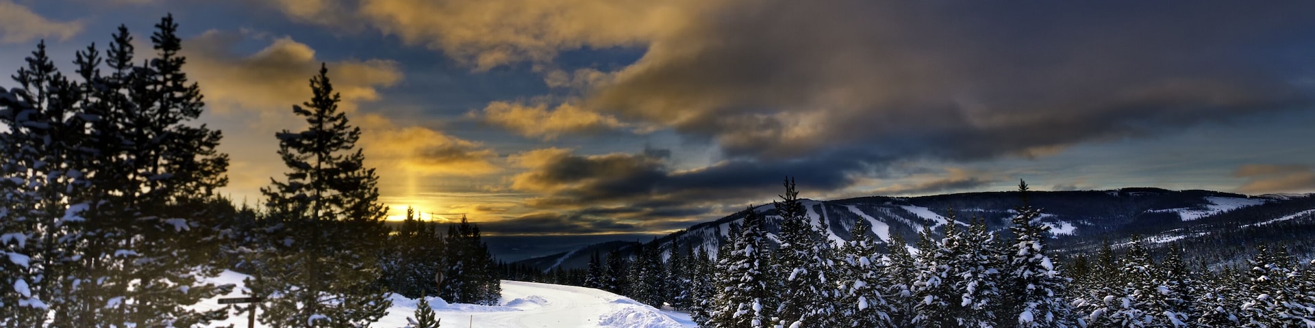 Winter scenery, at sunrise in Big Sky, Montana, near Yellowstone National Park, Shutterstock ID 124586743, purchase_order: SP-1269 HA 2018 Batch 1, Order: , client: , other: