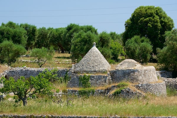 Apulien das einen historische Architektur und Ruine