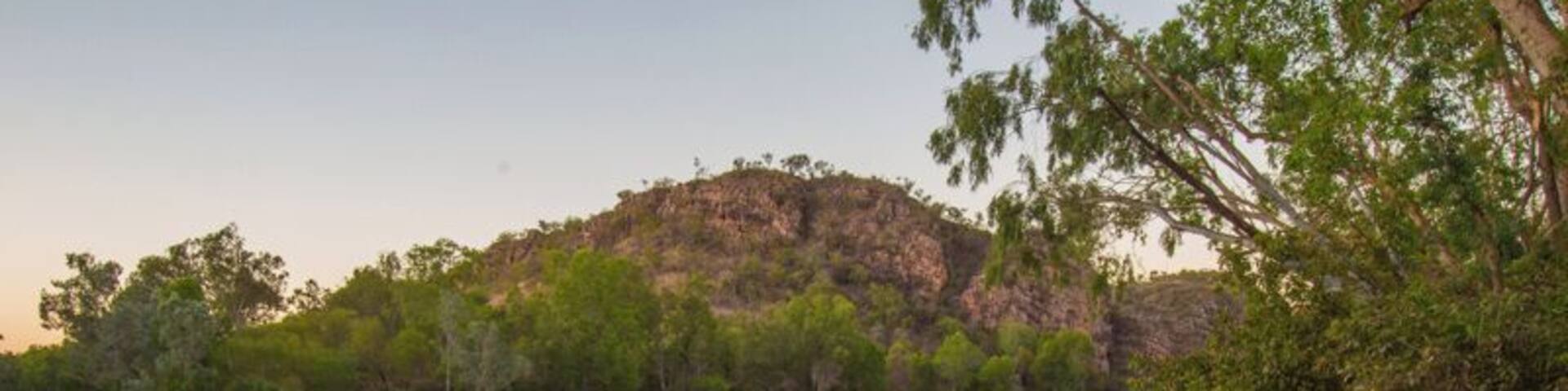 One of the best ways to see Katherine Gorge in the Northern Territory of Australia is to hire a canoe.
All up there are 13 gorges but you won't paddle that far. But if you can, make it to gorge number 2 which is awesome!!