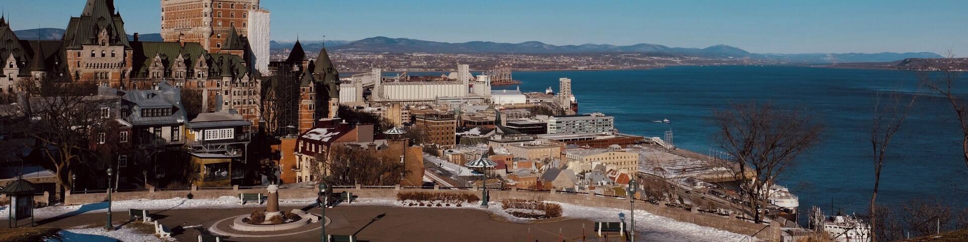 took the long way up to get to see this view only to find out that there is a much shorter way behind the Chateau. All worth it though. #oldquebec #goblin