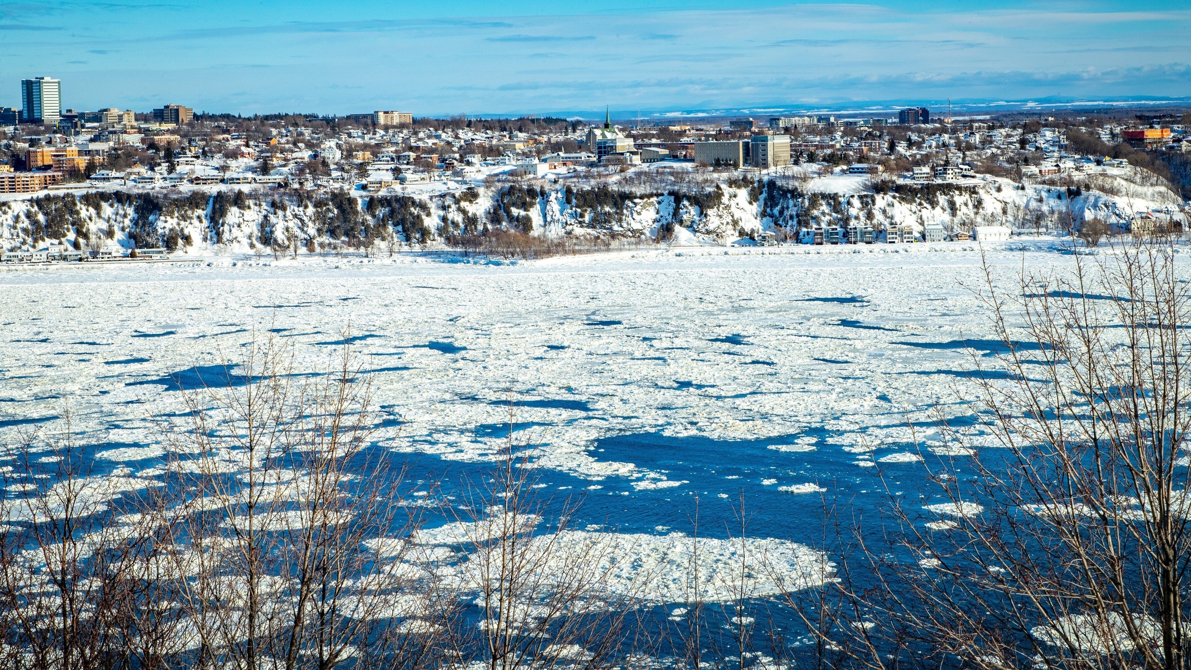 Plains of Abraham featuring a lake or waterhole and snow
