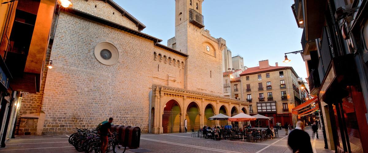 ์ฐ๋์ฝ๋ผ์ค ๊ตํ ์ ๋ณด์ฌ์ฃผ๋ ๋์ ๊ณผ ๋ฌธํ์ ์ฐ ๊ฑด์ถ