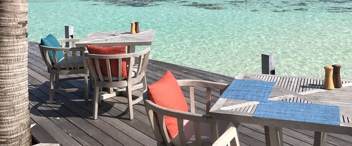 Hurawali is an amazing experience. The color of the water is remarkable. On site underwater restaurant is expensive but worth every penny. #Lifeatexpedia