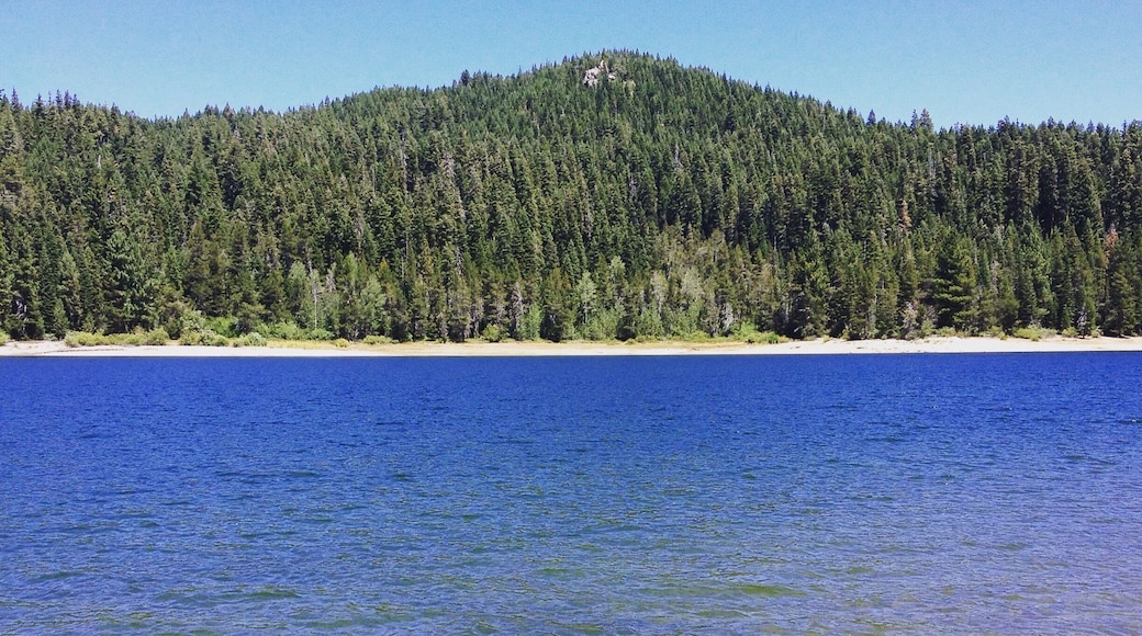 Love this area with the blue water in the great outdoors❤️