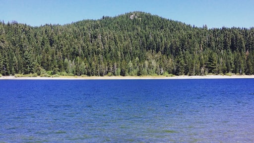 Love this area with the blue water in the great outdoors❤️