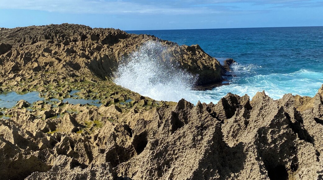 Apparently oceans have moods. The local shop keeper said no cliff jumping today the ocean is angry!