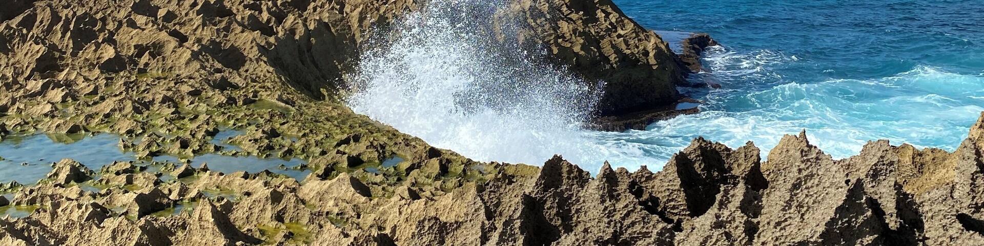 Apparently oceans have moods. The local shop keeper said no cliff jumping today the ocean is angry!