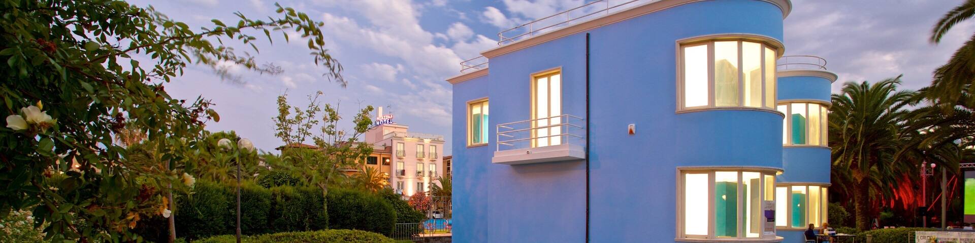 Palazzina Azzurra which includes a house