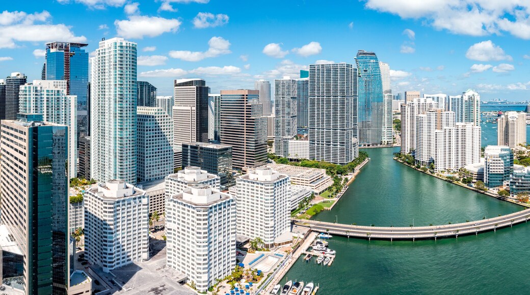 布里克尔市中心