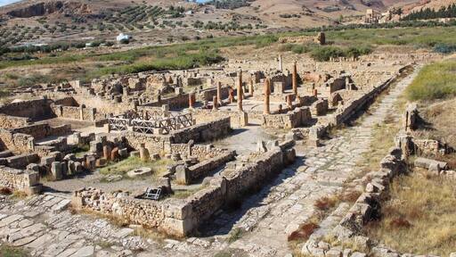 When Tunisia was Roman..
Old stones.. Gold Story âš
Located in the Northwest of Tunisia, this place was a beautiful Roman City in 203 BC.