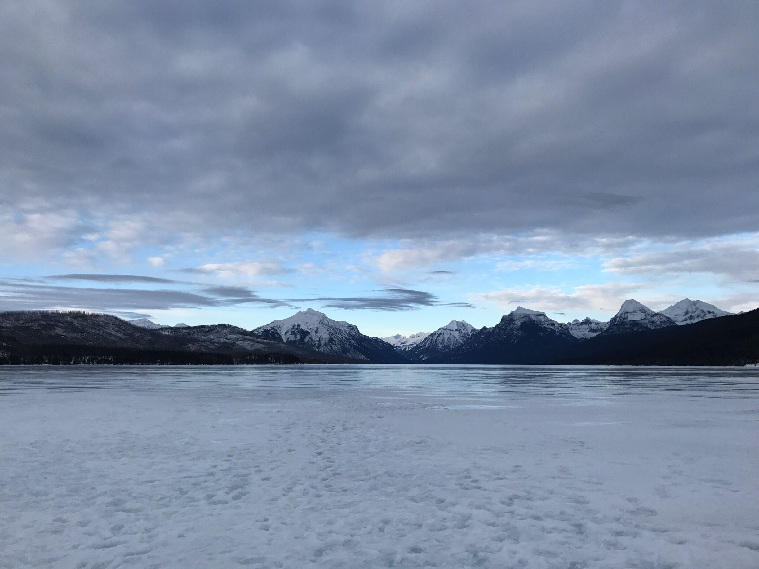 西冰河的麦当劳湖| Expedia