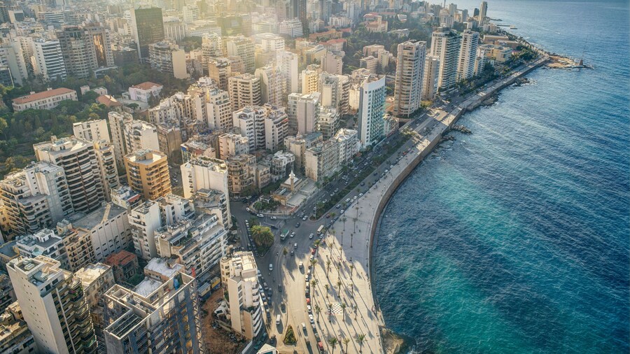 Lungomare La Corniche