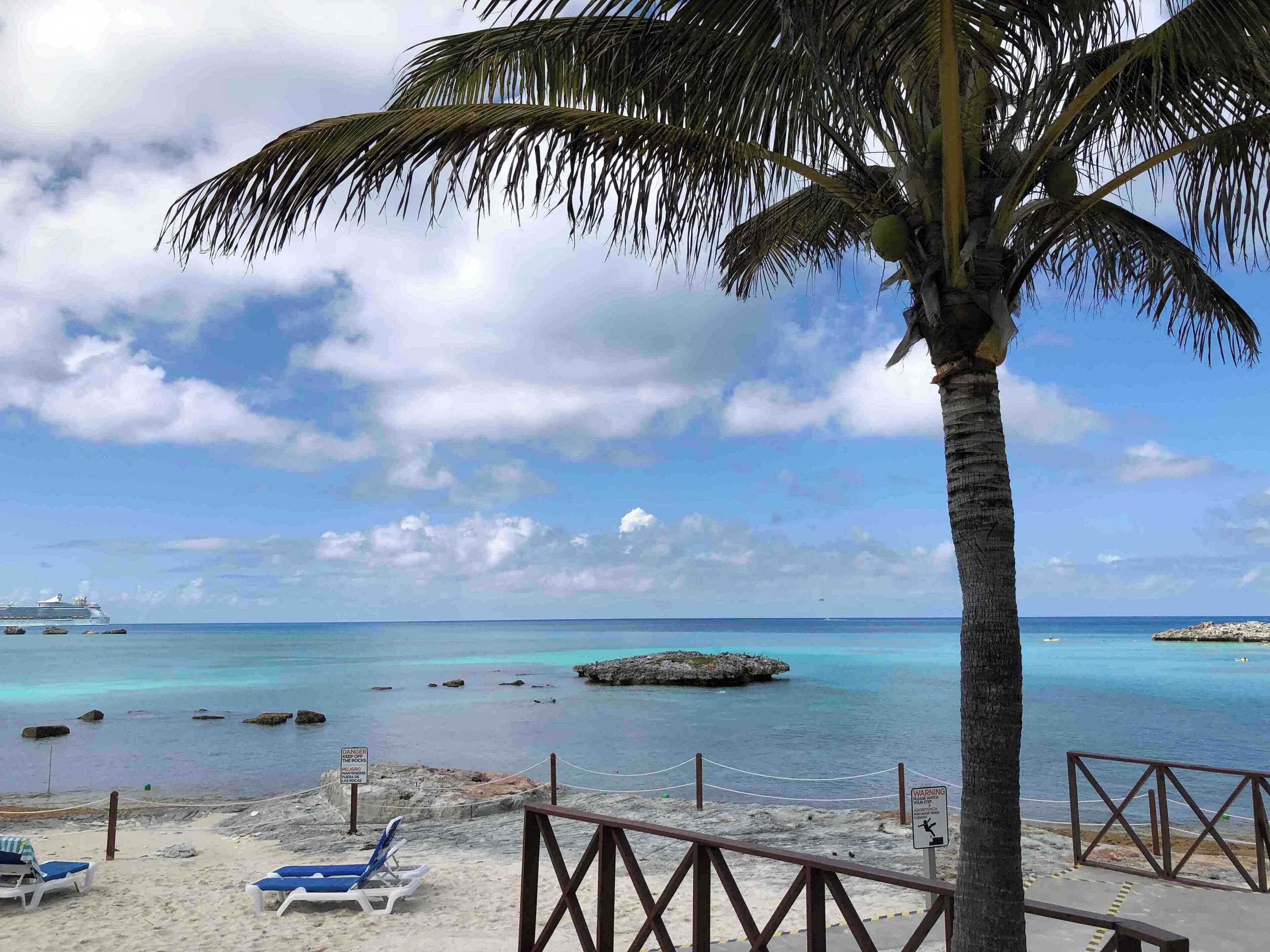 Had a fabulous time at
Norwegian Cruise Lines Great Stirrup Cay. Sunning, swimming, snorkeling, SUP, dancing, and dining on our own private island in the Bahamas.  The next day we noticed most travelers forgot to reapply the sunblock and looked like cooked lobsters. Several mentioned even their head hurt from the sun burn.
🌴🌴🌴🌴🌴🌴🌴