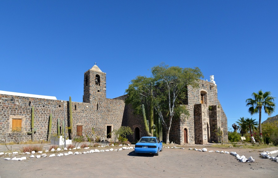 Mission Santa Rosalia de Mulege is located in the oasis of Mulege, in Mulege Municipality, northeastern Baja California Sur state, Mexico