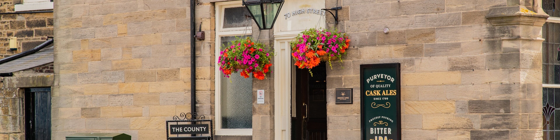 Gosforth featuring flowers