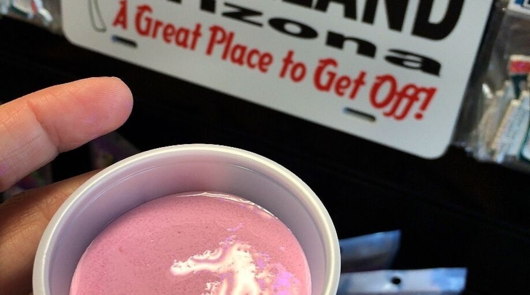 Try the wonderfully sweet and famous local medjool Date Shakes at the Travel Center! Or the cactus shake - the pink one in this picture. #whiskeysister