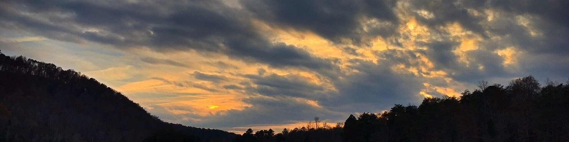 Nice sunset in Big Ridge State Park