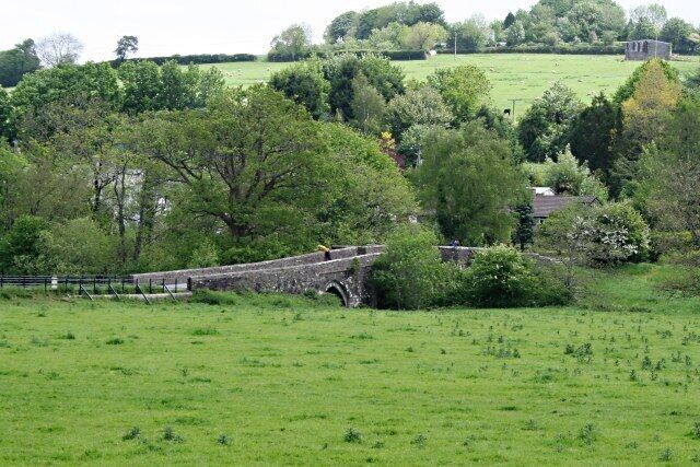 Horsebridge from Cornwall Beyond the first arch of the bridge this scene moves into SX4074.