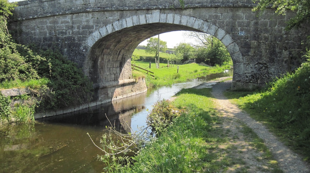 Photograph of Holme Park Bridge crossing the Lancaster Canal at Holme, Cumbria, England
