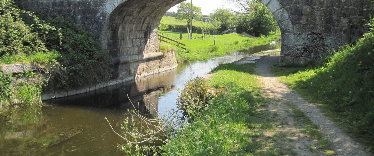 Photograph of Holme Park Bridge crossing the Lancaster Canal at Holme, Cumbria, England