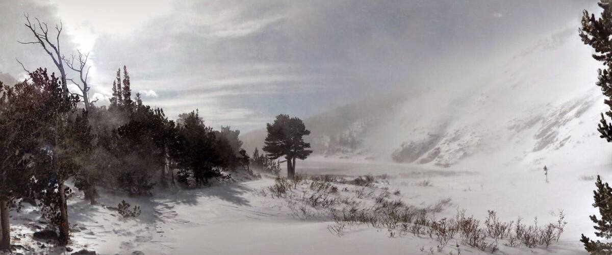 Panoramic taken of a glacier. Only took an hour to hike up to. Was surprisingly pleasant, sun was out, was unbelievably beautiful due to the brilliant sunshine against vast swaths of white.
#WinterWonders