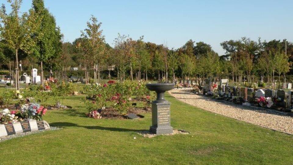 Forest Park Cemetery