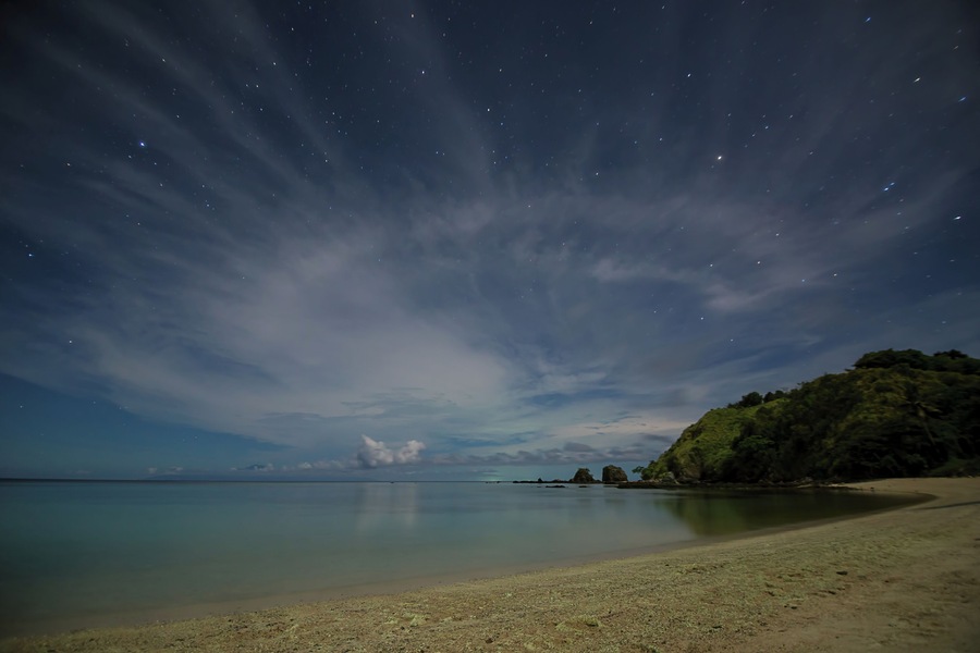Stargazing on the shores of Aglicay Beach in Alcantara, Romblon, Philippines.