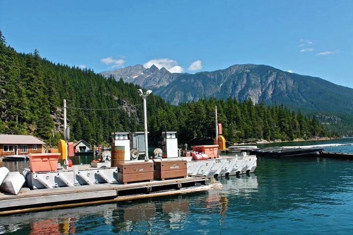 The docks at Lake Ross Resort.