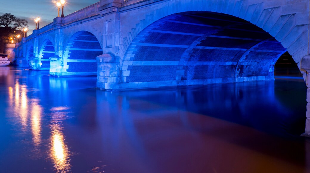 Europe, UK, England, Surrey, Kingston upon Thames, dusk riverside bridge