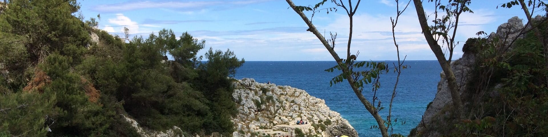 Off the beaten track hidden cove