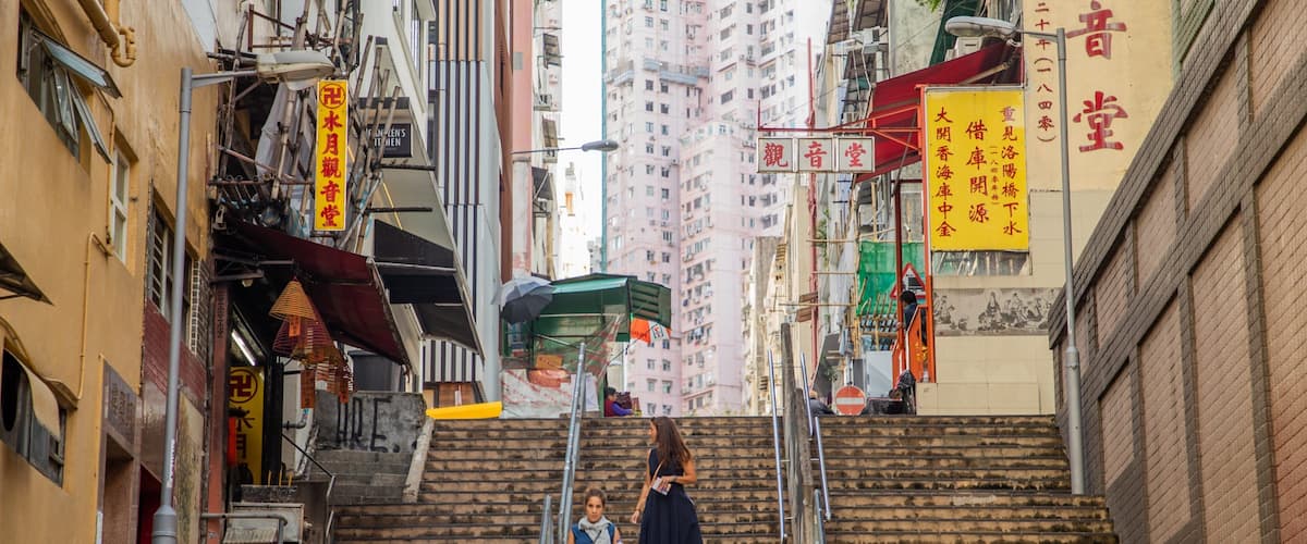 Tai Ping Shan Street showing street scenes