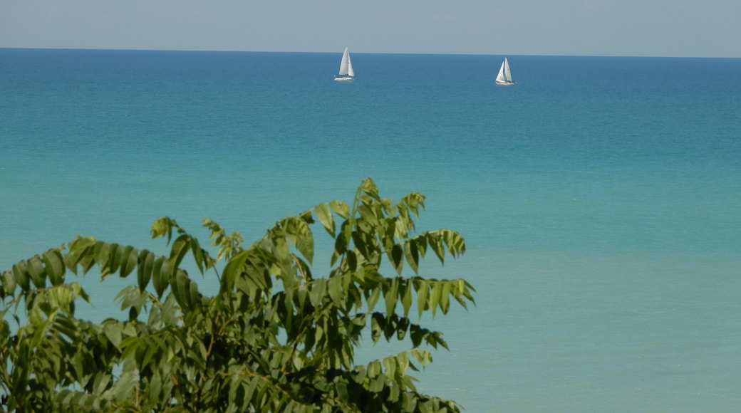 Paradise on Lake Huron , feels and looks like the ocean !
