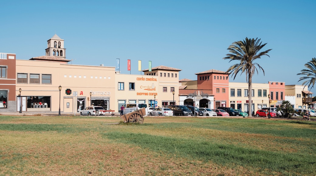 Centro Comercial El Campanario