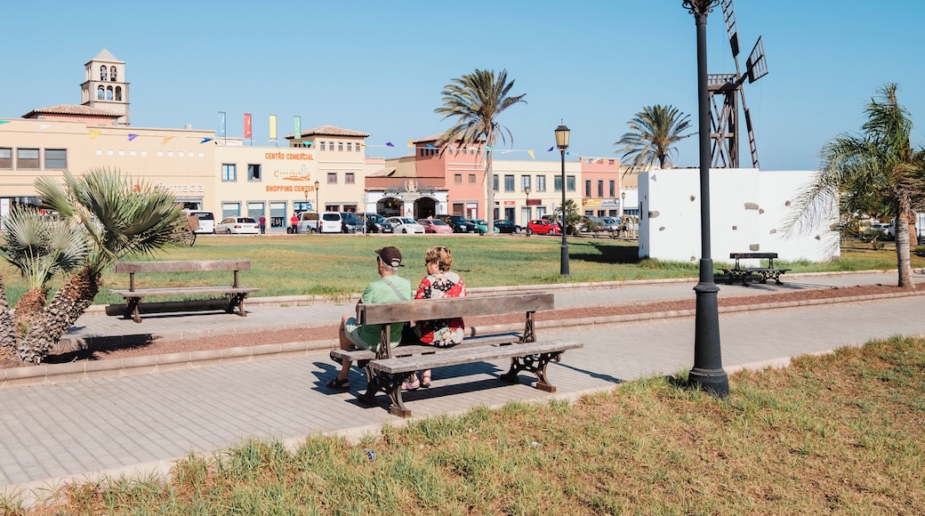 Centro Comercial El Campanario