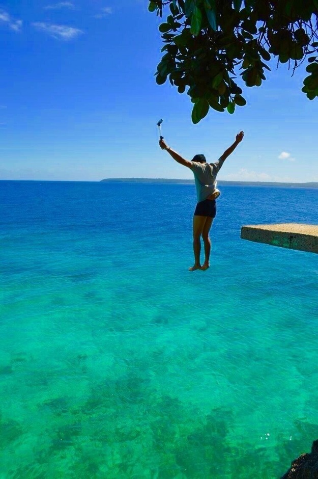 Cliff diving in siquijor