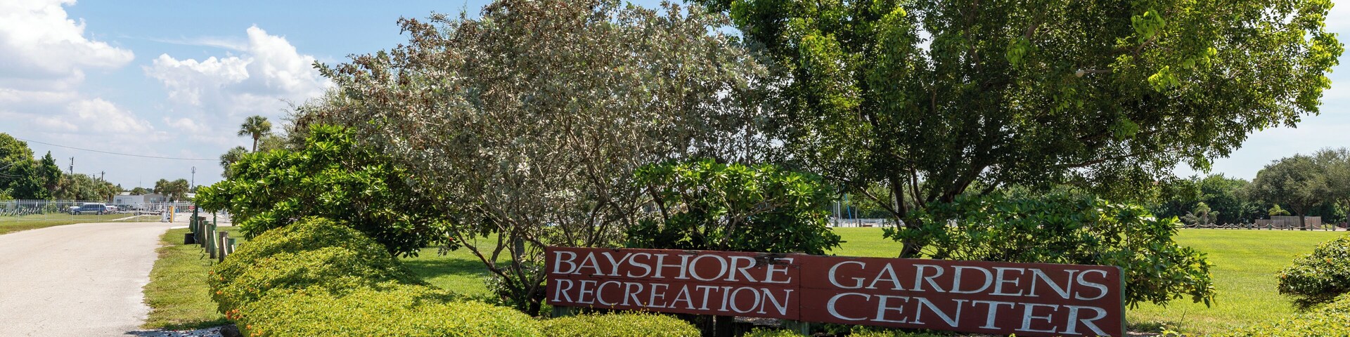 Sarasota_BayshoreGardens_553248623282278434-2