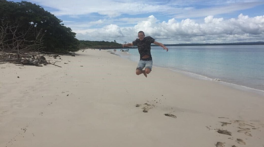 Beautiful white beaches and a large coral reef is found on this small island near the cost of Pedasí! Be careful when you try to have a picknick on this island though... The place is called "island of the lizards" for a reason... #LifeAtExpedia