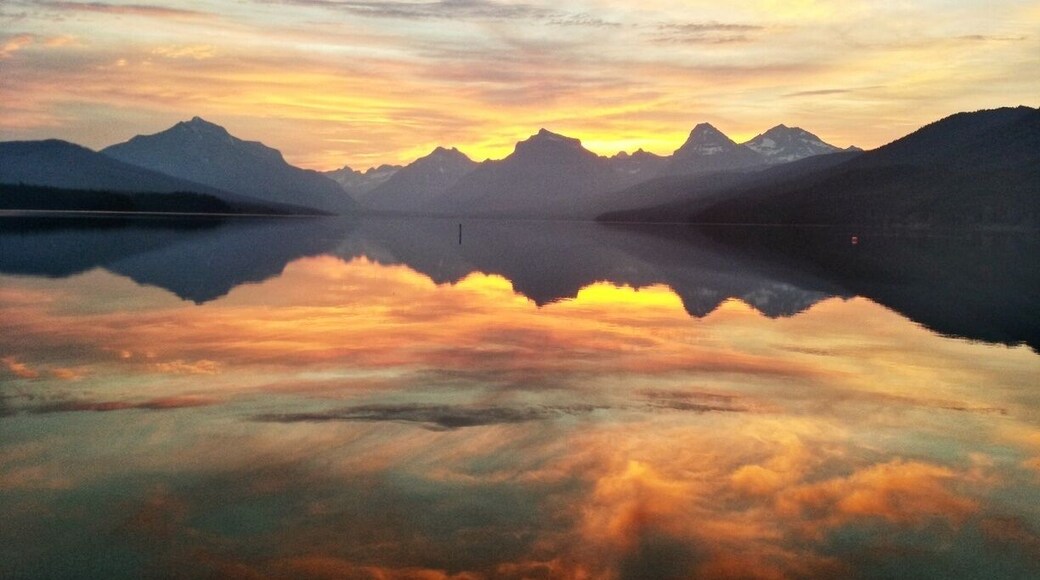 A great place to stop and see mountains and a sunrise! Many rentals available and a backcountry permit office. #nationalpark