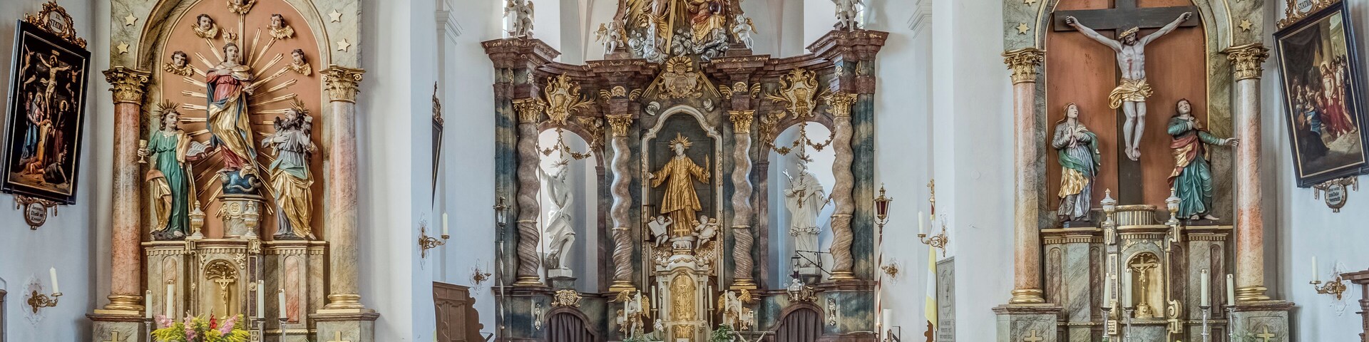 Altars of the Holy Cross Church in Bundorf Neuses