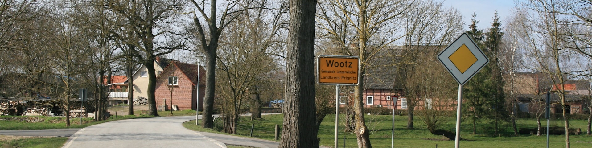 Ăstlicher Ortseingang