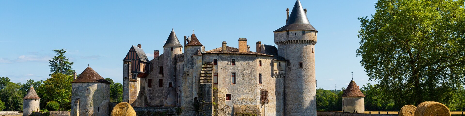 View of medieval castle Chateau de la Brede in Gironde. France