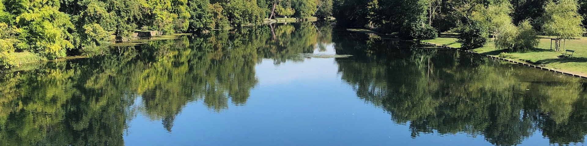 Lovely spot for lunch, artist town,